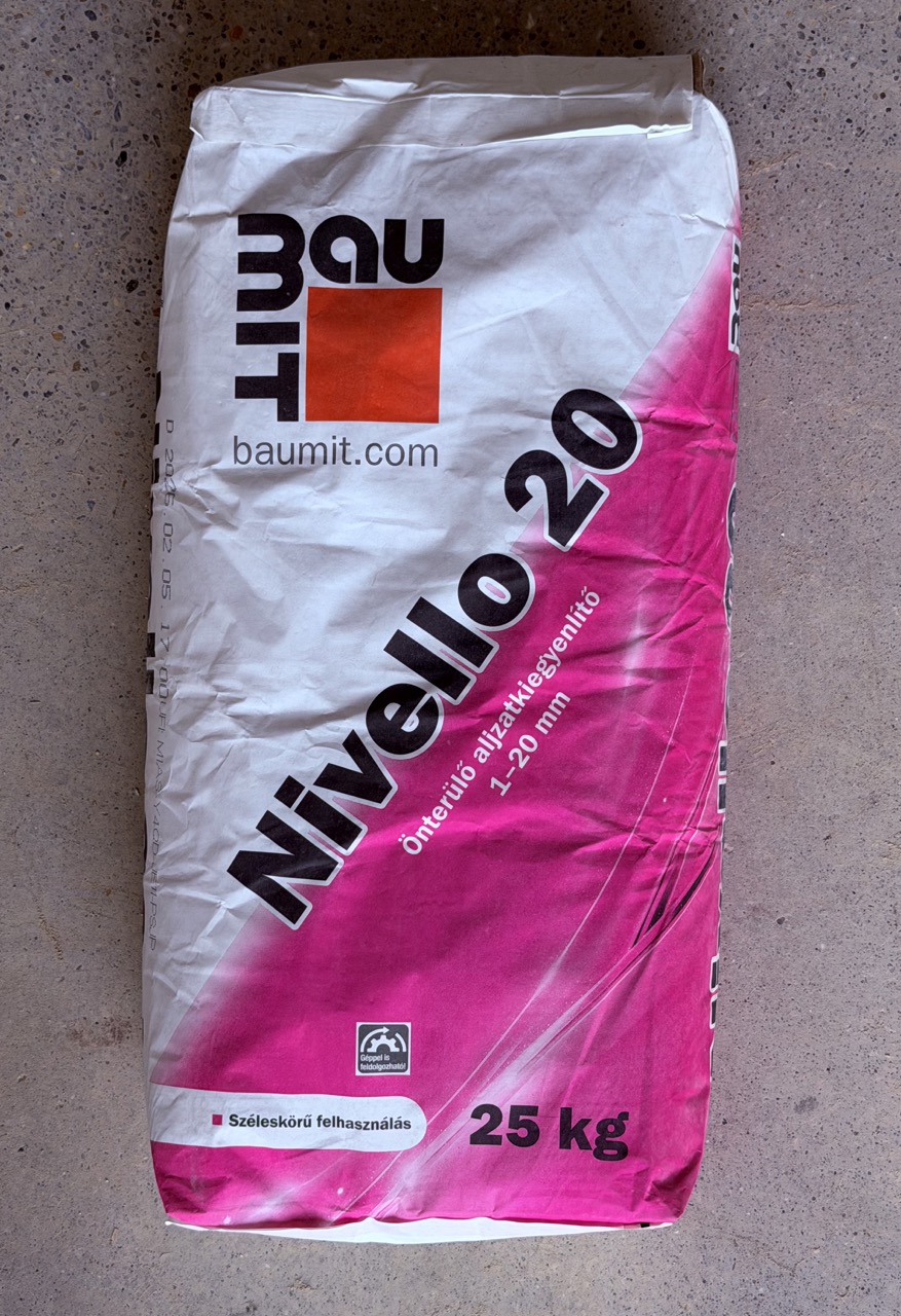 Baumit Nivello 20